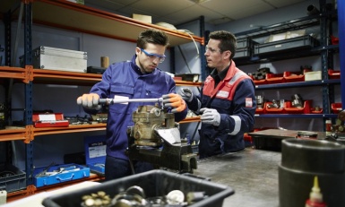 Prospective Industries : comment attirer les jeunes dans l'entreprise ? 